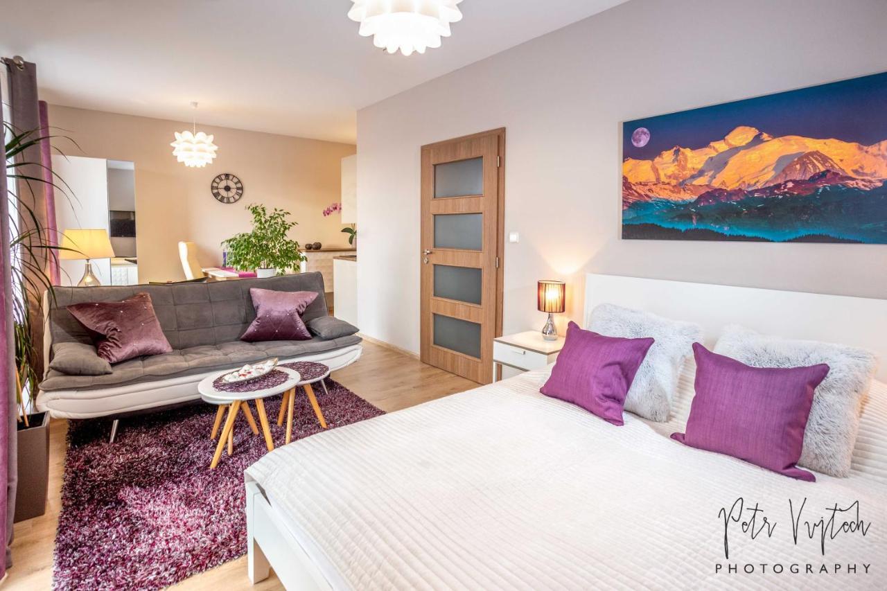 Luxurious, Lovely And Romantic Apartment In Tabor Luaran gambar